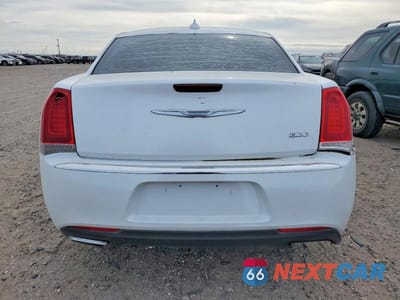 Zdjęcie 6 z 12 samochodu: 2015 CHRYSLER 300 LIMITED VIN:2C3CCAAG7FH735881 - miniatura