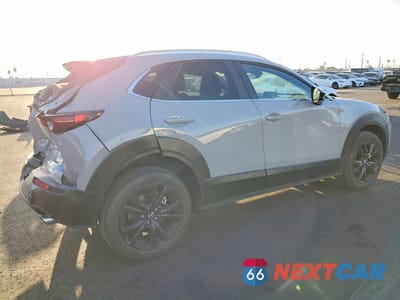 Trzecie zdjęcie samochodu z tyłu: 2025 MAZDA CX-30 SELECT VIN:3MVDMBBM9SM786042 - miniatura