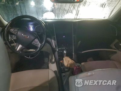 Zdjęcie 8 z 15 samochodu: 2017 INFINITI Q50 PREMIUM VIN:JN1EV7AP5HM732854 - miniatura