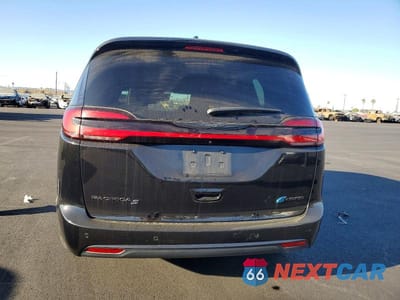 Zdjęcie 6 z 13 samochodu: 2024 CHRYSLER PACIFICA HYBRID SELECT VIN:2C4RC1S73RR185436 - miniatura