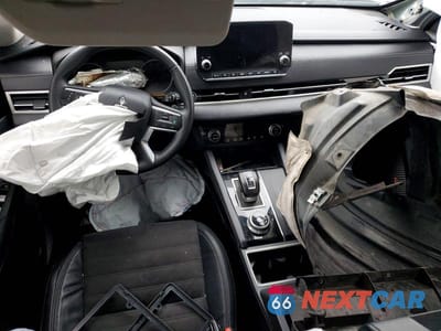 Zdjęcie 8 z 12 samochodu: 2023 MITSUBISHI OUTLANDER SE VIN:JA4J3UA81PZ012021 - miniatura