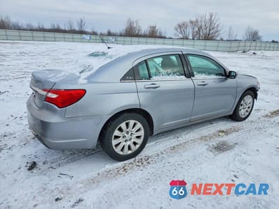 Trzecie zdjęcie samochodu z tyłu: 2014 CHRYSLER 200 LX VIN:1C3CCBAB2EN208329 - miniatura