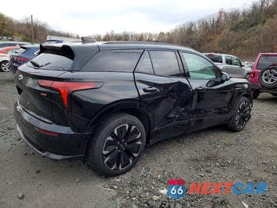Trzecie zdjęcie samochodu z tyłu: 2024 CHEVROLET BLAZER RS VIN:3GNKDCRJ5RS254228 - miniatura