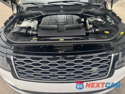 Zdjęcie 8 z 11 samochodu: 2018 LAND ROVER RANGE ROVER SUPERCHARGED VIN:SALGS5RE3JA380542 - miniatura