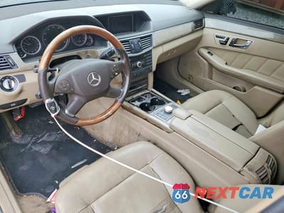 Zdjęcie 8 z 13 samochodu: 2011 MERCEDES-BENZ E 350 4MATIC VIN:WDDHF8HBXBA352611 - miniatura