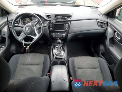 Zdjęcie 8 z 14 samochodu: 2018 NISSAN ROGUE S VIN:5N1AT2MV0JC714767 - miniatura