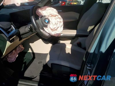 Zdjęcie 7 z 12 samochodu: 2024 BMW X1 XDRIVE28I VIN:WBX73EF08R5Y56384 - miniatura