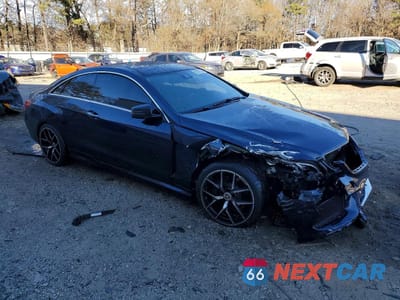 Czwarte zdjęcie samochodu z boku: 2017 MERCEDES-BENZ E 400 VIN:WDDKJ6FB2HF359592 - miniatura