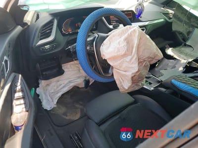 Zdjęcie 8 z 12 samochodu: 2023 BMW 228I VIN:WBA53AK0XP7M43996 - miniatura