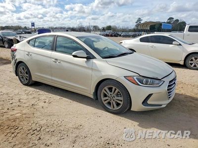 Czwarte zdjęcie samochodu z boku: 2018 HYUNDAI ELANTRA SEL VIN:5NPD84LF8JH242847 - miniatura