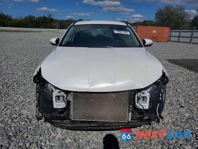 Piąte zdjęcie samochodu w środku: 2022 HYUNDAI TUCSON SEL VIN:5NMJB3AE4NH091078 - miniatura