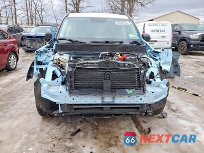 Piąte zdjęcie samochodu w środku: 2023 FORD BRONCO SPORT HERITAGE VIN:3FMCR9G62PRD63942 - miniatura