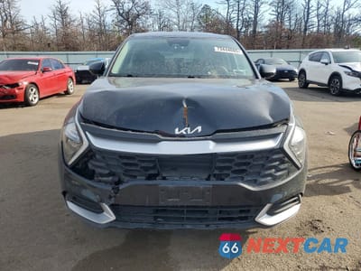 Piąte zdjęcie samochodu w środku: 2023 KIA SPORTAGE LX VIN:KNDPUCAG7P7024412 - miniatura