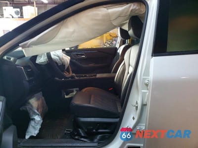 Zdjęcie 7 z 13 samochodu: 2025 NISSAN ROGUE PLATINUM VIN:JN8BT3DD2SW471649 - miniatura