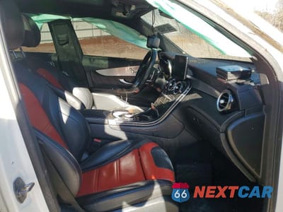 Zdjęcie 7 z 12 samochodu: 2019 MERCEDES-BENZ GLC 63 4MATIC AMG VIN:WDC0G8JB9KF544629 - miniatura