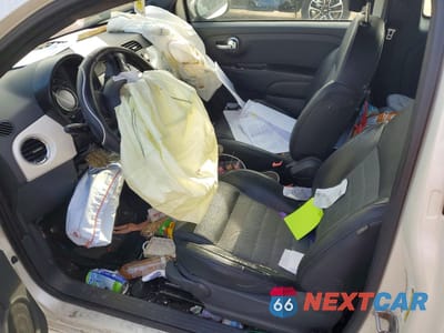 Zdjęcie 7 z 13 samochodu: 2012 FIAT 500 SPORT VIN:3C3CFFBR9CT366349 - miniatura