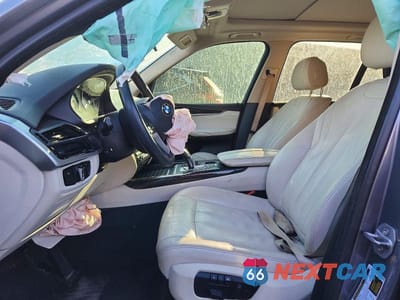 Zdjęcie 7 z 12 samochodu: 2016 BMW X5 XDRIVE35I VIN:5UXKR0C55G0P25348 - miniatura