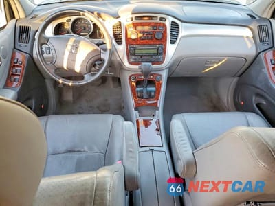 Zdjęcie 8 z 13 samochodu: 2006 TOYOTA HIGHLANDER LIMITED VIN:JTEEP21A460161377 - miniatura