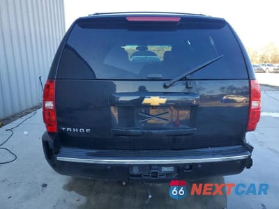 Zdjęcie 6 z 12 samochodu: 2013 CHEVROLET TAHOE K1500 LTZ VIN:1GNSKCE0XDR110527 - miniatura