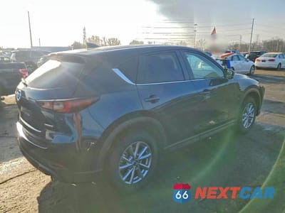 Trzecie zdjęcie samochodu z tyłu: 2023 MAZDA CX-5 PREFERRED VIN:JM3KFBCM9P0148022 - miniatura