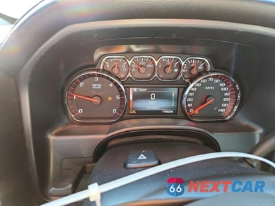 Zdjęcie 9 z 11 samochodu: 2016 GMC SIERRA K1500 SLT VIN:3GTU2NEC5GG160215 - miniatura