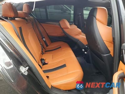 Zdjęcie 10 z 11 samochodu: 2023 BMW M5 VIN:WBS83CH00PCL23031 - miniatura