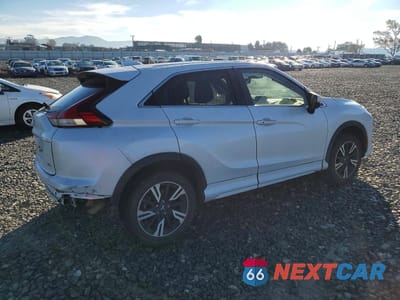 Trzecie zdjęcie samochodu z tyłu: 2023 MITSUBISHI ECLIPSE CROSS SE VIN:JA4ATWAAXPZ005602 - miniatura