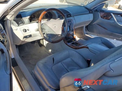 Zdjęcie 8 z 11 samochodu: 2002 MERCEDES-BENZ CL 600 VIN:WDBPJ78JX2A023363 - miniatura