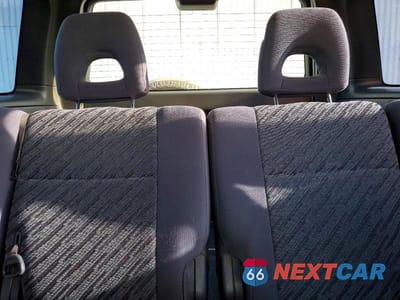Zdjęcie 10 z 13 samochodu: 1998 TOYOTA RAV4 VIN:JT3GP10VXW0022693 - miniatura
