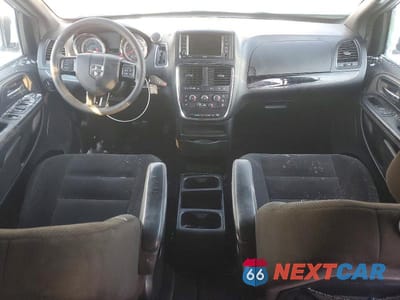 Zdjęcie 8 z 13 samochodu: 2016 DODGE GRAND CARAVAN SE VIN:2C4RDGBG4GR185135 - miniatura