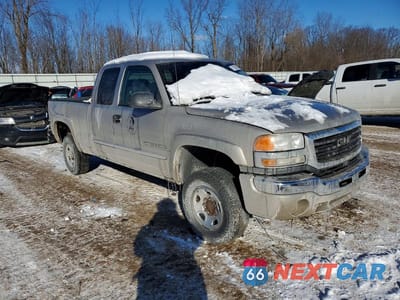 Czwarte zdjęcie samochodu z boku: 2006 GMC SIERRA K2500 HEAVY DUTY VIN:1GTHK29U16E134431 - miniatura