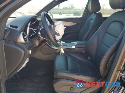 Zdjęcie 7 z 13 samochodu: 2022 MERCEDES-BENZ GLC 300 VIN:W1N0G8DBXNV399329 - miniatura