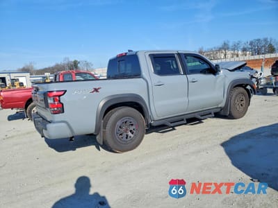 Trzecie zdjęcie samochodu z tyłu: 2025 NISSAN FRONTIER S VIN:1N6ED1EJ1SN623258 - miniatura