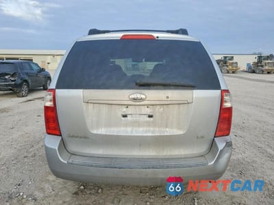 Zdjęcie 6 z 12 samochodu: 2007 KIA SEDONA BASE VIN:KNDMB233176157993 - miniatura