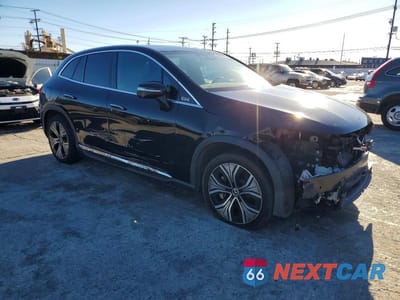 Czwarte zdjęcie samochodu z boku: 2023 MERCEDES-BENZ EQE SUV 350+ VIN:4JGGM2BB0PA010217 - miniatura