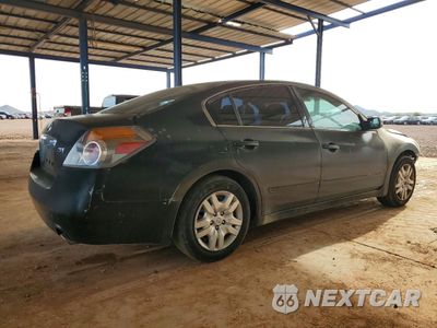 Trzecie zdjęcie samochodu z tyłu: 2011 NISSAN ALTIMA BASE VIN:1N4AL2AP3BC180004 - miniatura