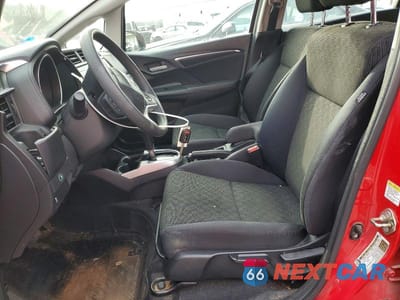 Zdjęcie 7 z 13 samochodu: 2015 HONDA FIT LX VIN:3HGGK5H59FM735055 - miniatura