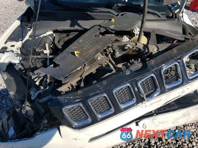 Zdjęcie 12 z 12 samochodu: 2018 JEEP COMPASS SPORT VIN:3C4NJCAB6JT318164 - miniatura