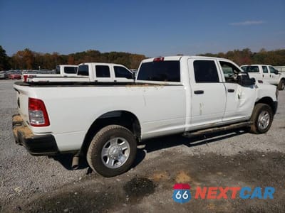 Trzecie zdjęcie samochodu z tyłu: 2024 RAM 3500 TRADESMAN 4X4 8' BOX VIN:3C63R3GJ4RG242521 - miniatura