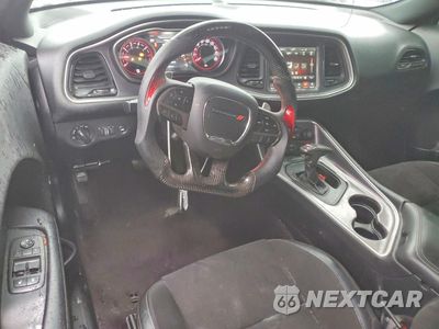 Zdjęcie 8 z 12 samochodu: 2019 DODGE CHALLENGER R/T SCAT PACK VIN:2C3CDZFJ3KH508763 - miniatura