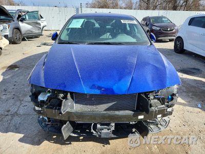 Piąte zdjęcie samochodu w środku: 2024 HYUNDAI ELANTRA SEL VIN:KMHLS4DG5RU816550 - miniatura