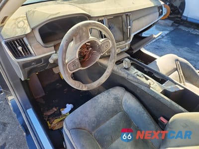 Zdjęcie 8 z 13 samochodu: 2023 VOLVO S90 PLUS VIN:LVY062MN1PP319885 - miniatura