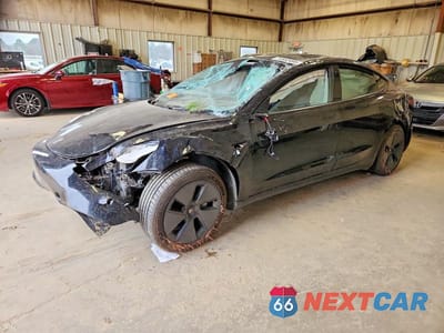 2023 TESLA MODEL 3 5YJ3E1EA4PF702811 - główne zdjęcie licytacji z USA - miniatura