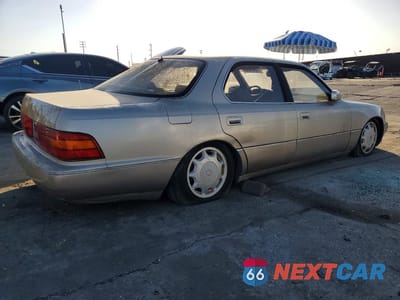 Trzecie zdjęcie samochodu z tyłu: 1999 LEXUS LS 400 VIN:JT8UF11E0P0177642 - miniatura
