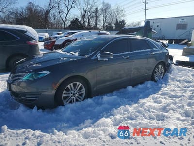 2015 LINCOLN MKZ 3LN6L2J97FR600237 - główne zdjęcie licytacji z USA - miniatura