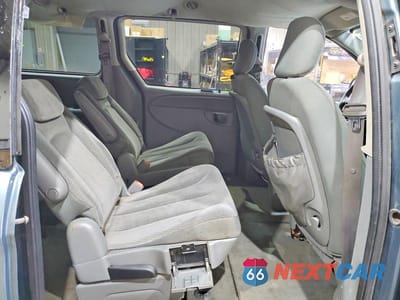 Zdjęcie 11 z 13 samochodu: 2005 CHRYSLER TOWN & COUNTRY LX VIN:2C4GP44R75R300917 - miniatura