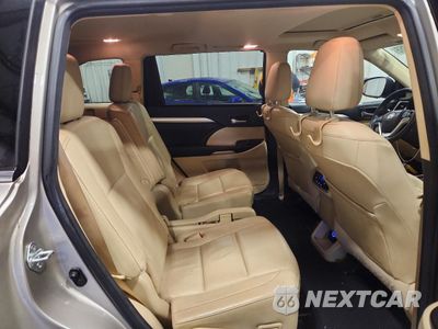 Zdjęcie 11 z 14 samochodu: 2015 TOYOTA HIGHLANDER XLE VIN:5TDJKRFH9FS218847 - miniatura