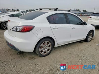 Trzecie zdjęcie samochodu z tyłu: 2010 MAZDA 3 I VIN:JM1BL1SG5A1339817 - miniatura