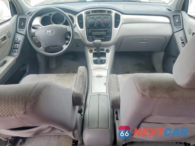 Zdjęcie 8 z 13 samochodu: 2007 TOYOTA HIGHLANDER SPORT VIN:JTEDP21A070135985 - miniatura