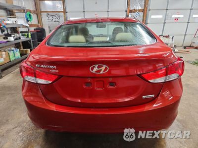 Zdjęcie 6 z 13 samochodu: 2013 HYUNDAI ELANTRA GLS VIN:KMHDH4AE1DU723295 - miniatura